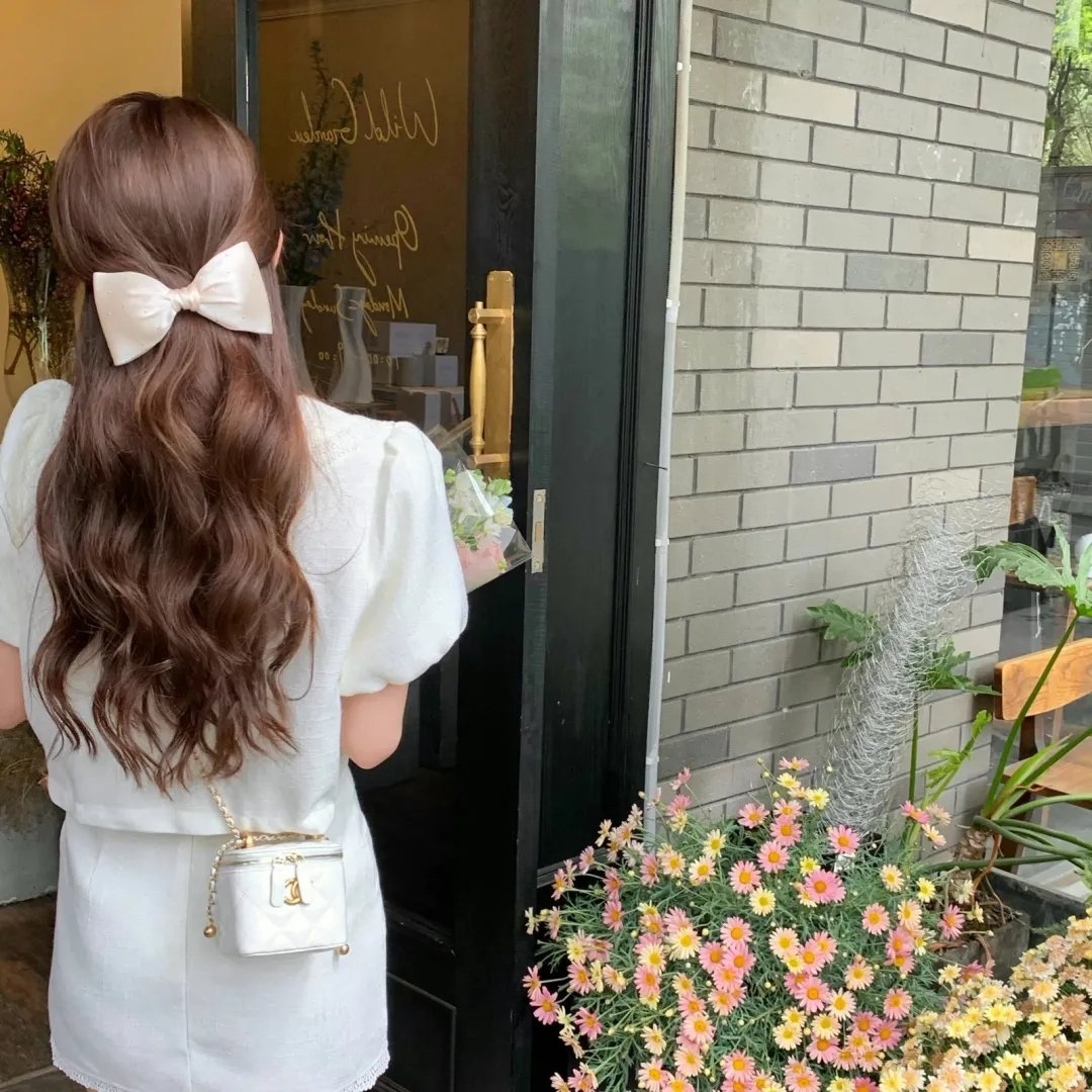 女巫猎手封面