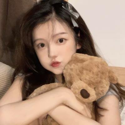 圣城的女儿封面